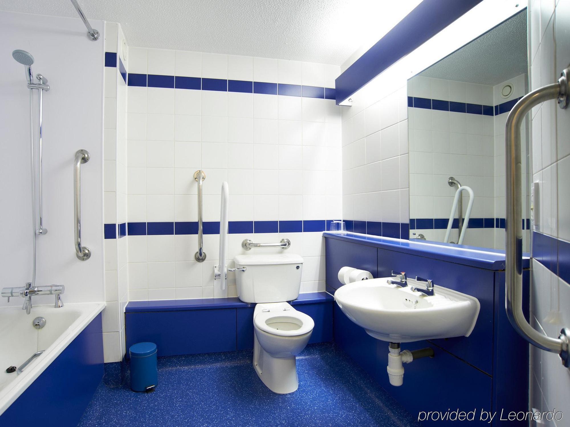 Travelodge Dundee Central Hotel Dış mekan fotoğraf